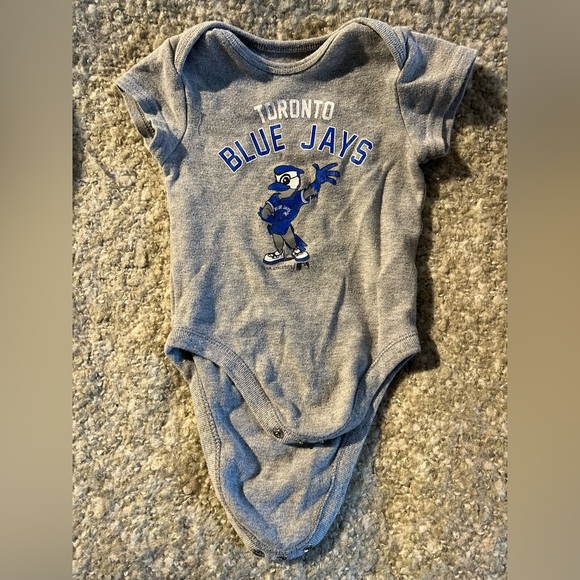 6-12 months Bluejays short sleeve onesie - Picture 1 of 2